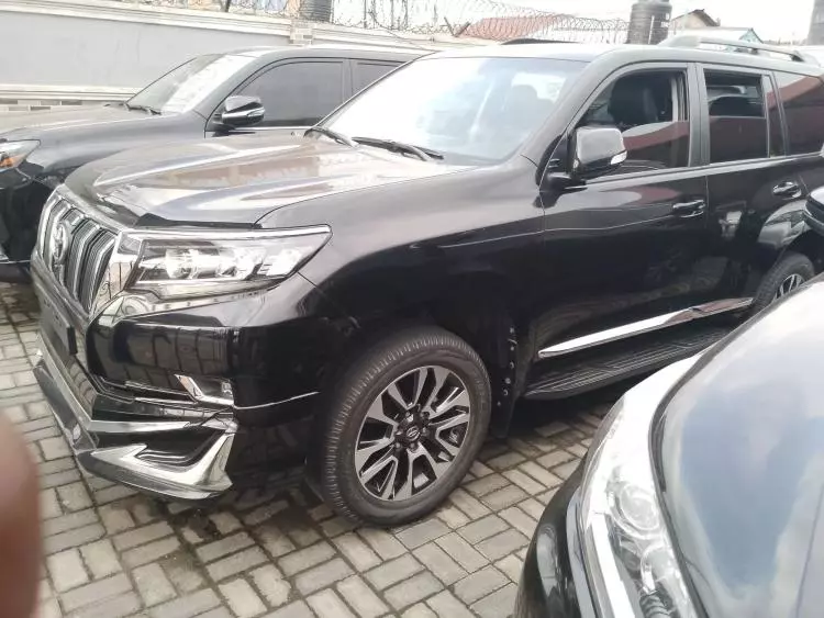 Toyota Landcruiser Prado