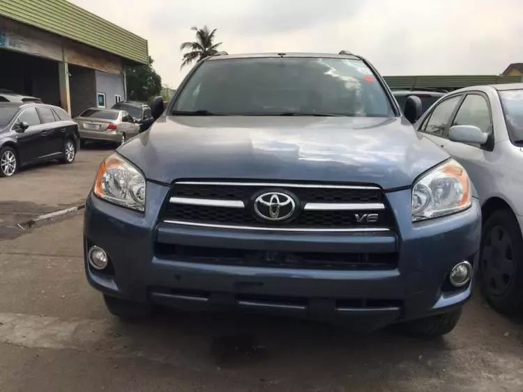 Toyota RAV 4