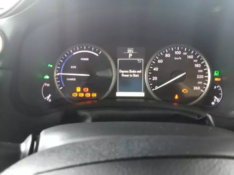 Lexus NX300h Hybrid