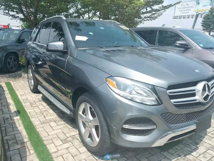 Mercedes-Benz GLE 350