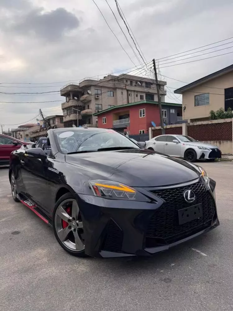 Lexus IS 350