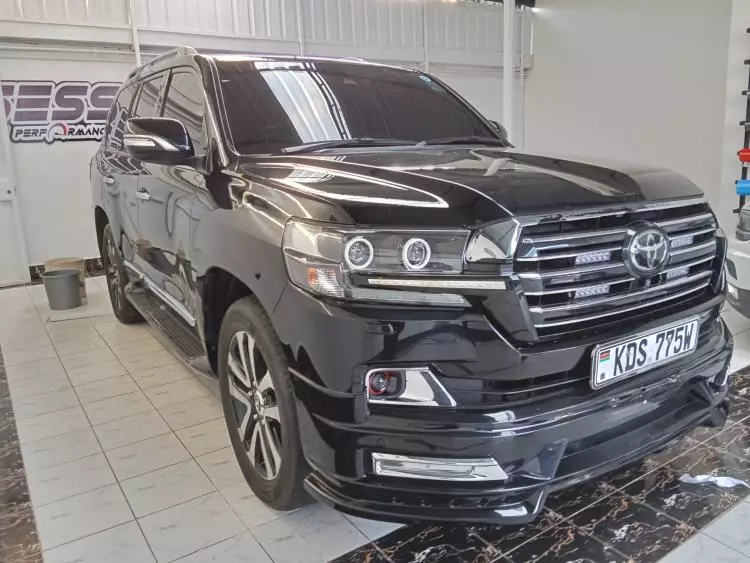 Toyota Landcruiser Vx V8