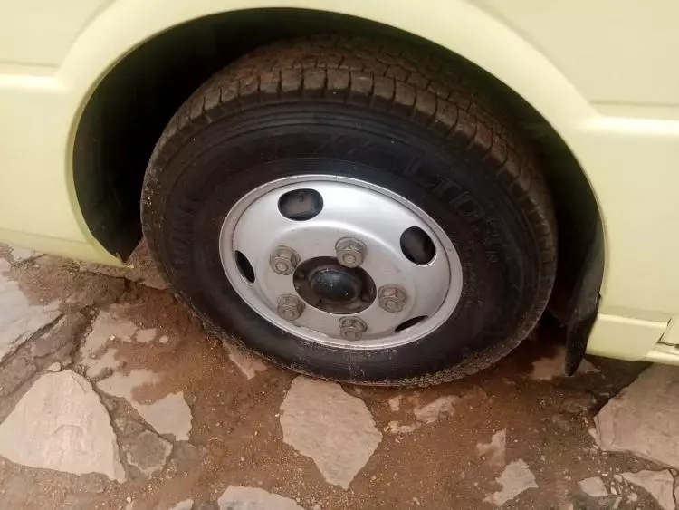 Mitsubishi Rosa 
