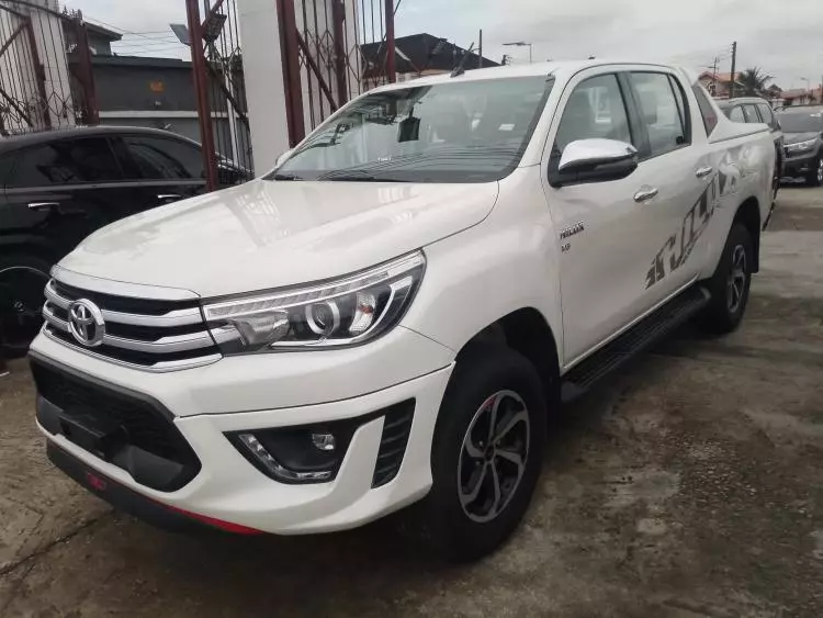 Toyota Hilux