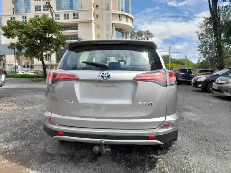 Toyota RAV 4