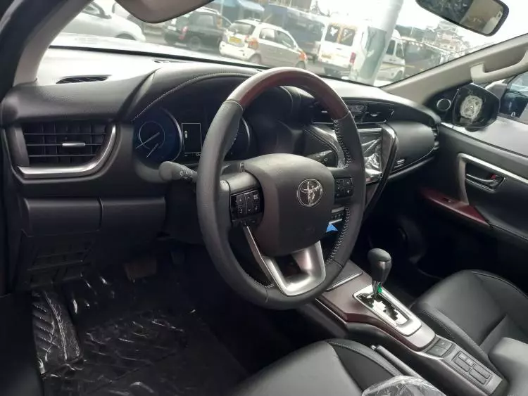 Toyota Fortuner