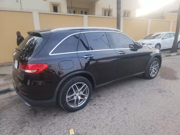 Mercedes-Benz GLC 300