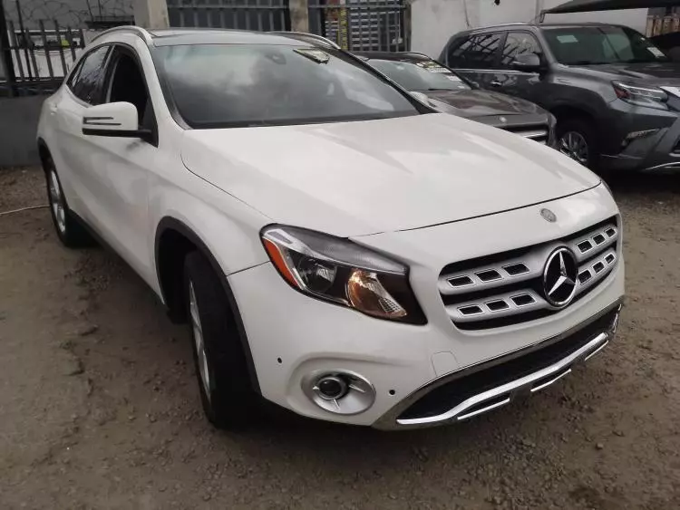 Mercedes-Benz GLA 250