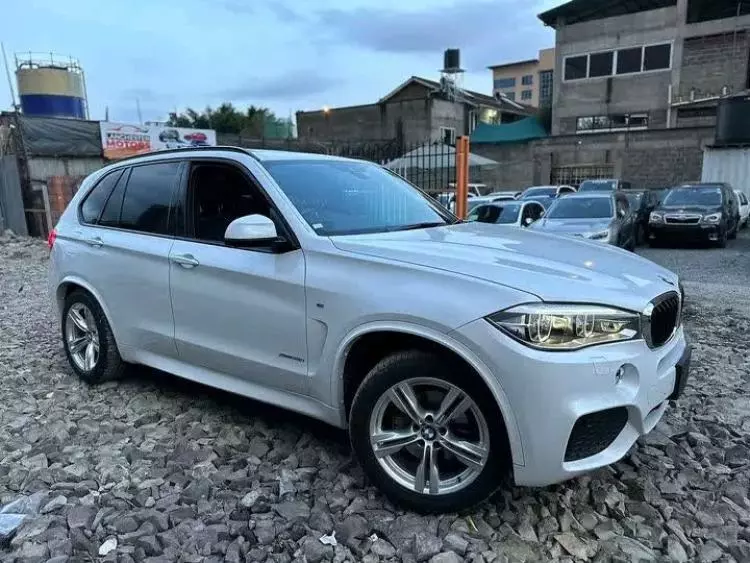 BMW X5