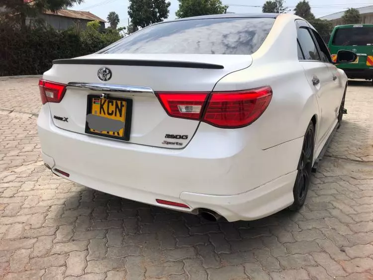 Toyota Mark X