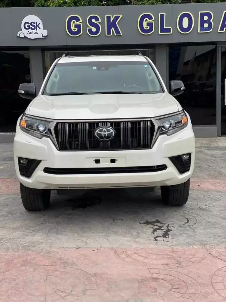 Toyota Landcruiser Prado