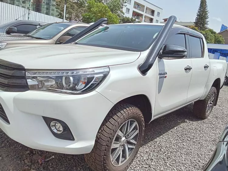 Toyota Hilux Revo