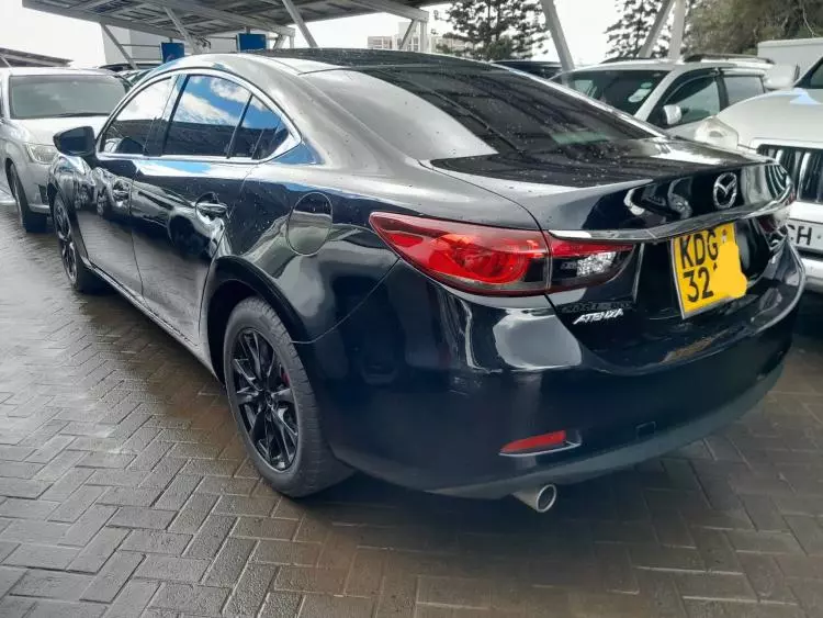 Mazda Atenza