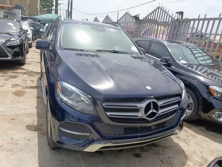 Mercedes-Benz GLE 350