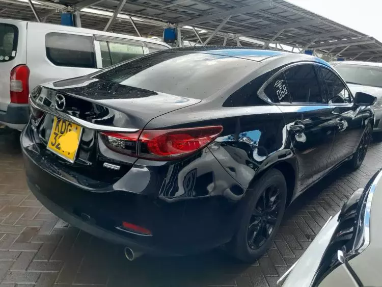 Mazda Atenza