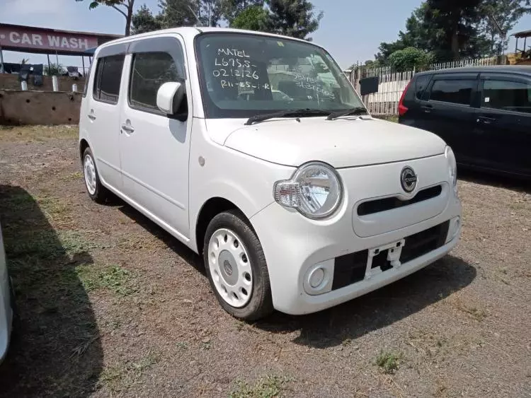 Daihatsu Mira 