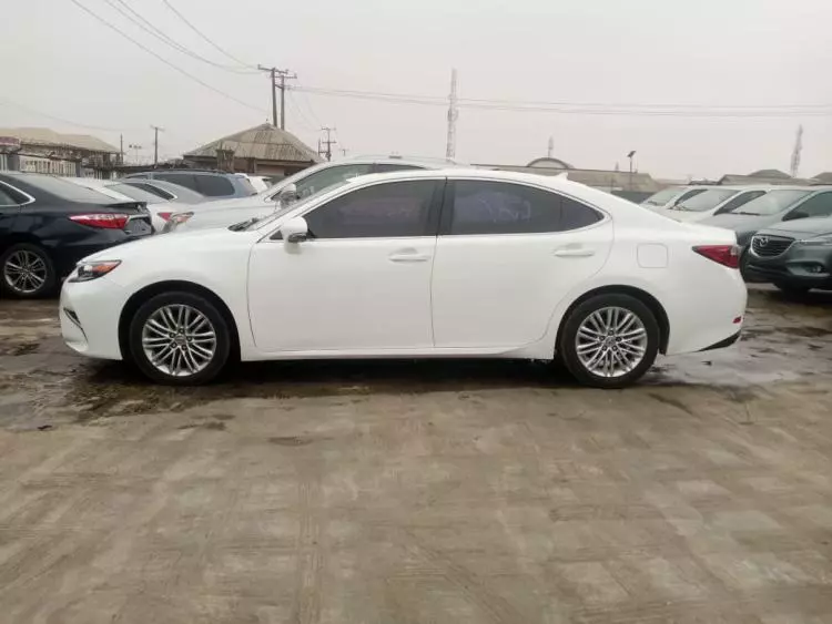 Lexus ES 350