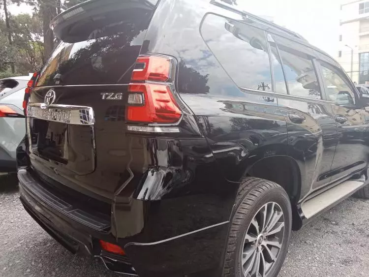 Toyota Landcruiser prado TZ