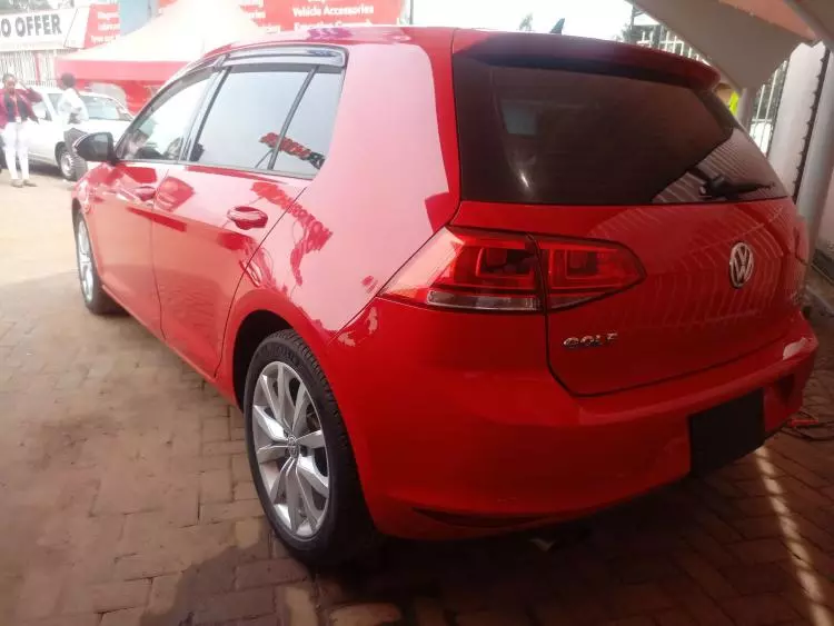 Volkswagen Golf