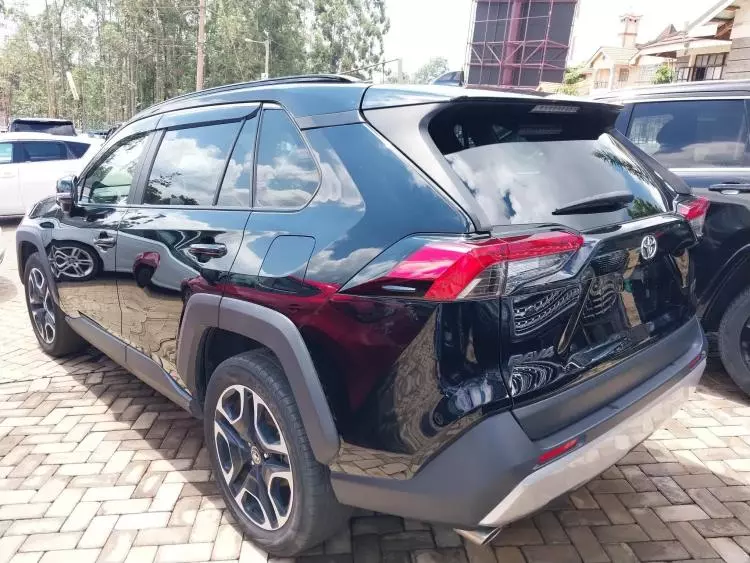 Toyota RAV 4