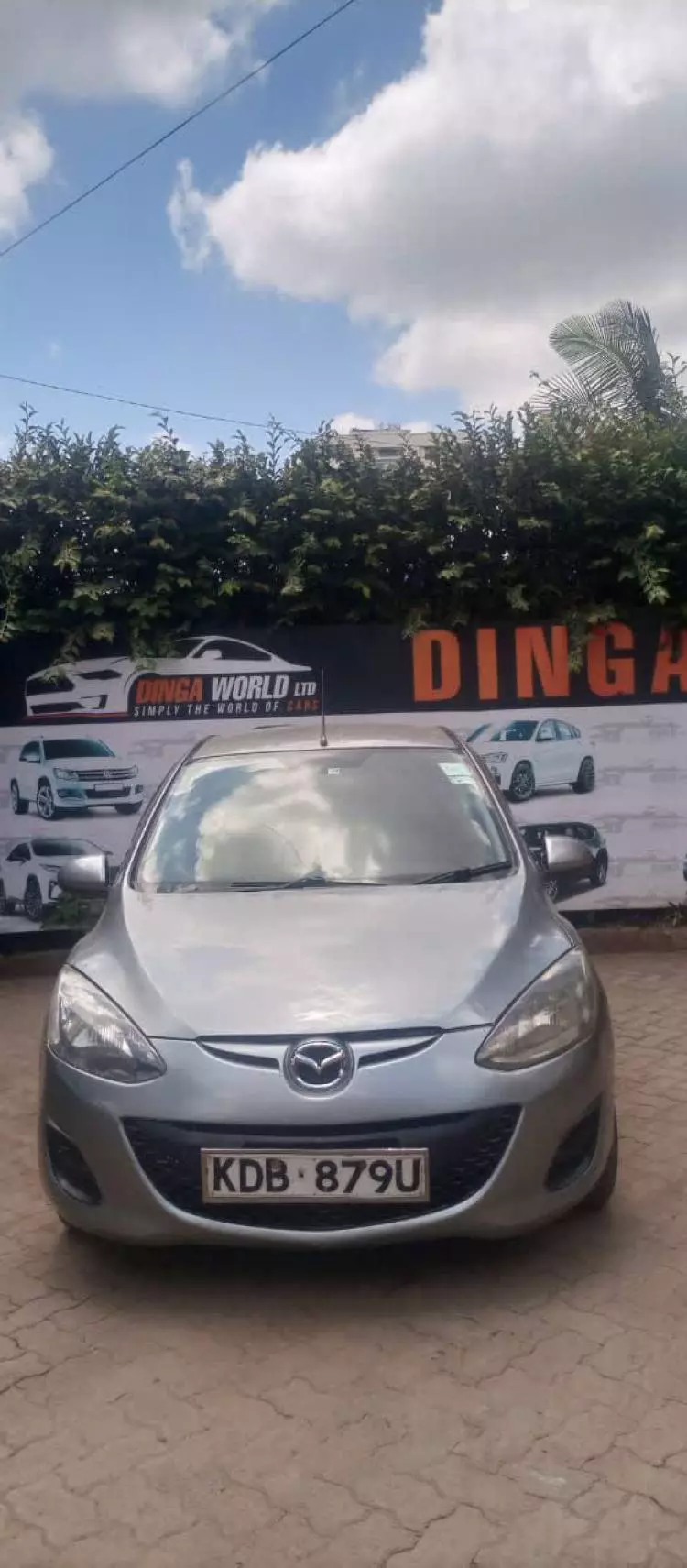 Mazda Demio
