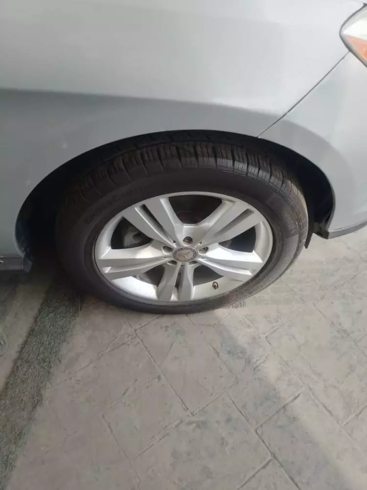 Mercedes-Benz ML 350
