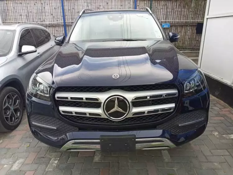 Mercedes-Benz GLS 450