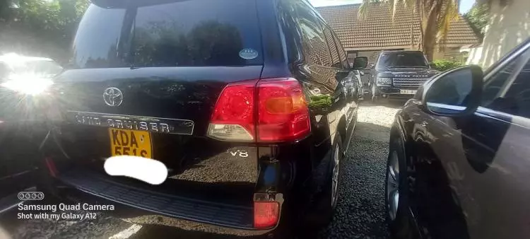 Toyota Landcruiser ZX