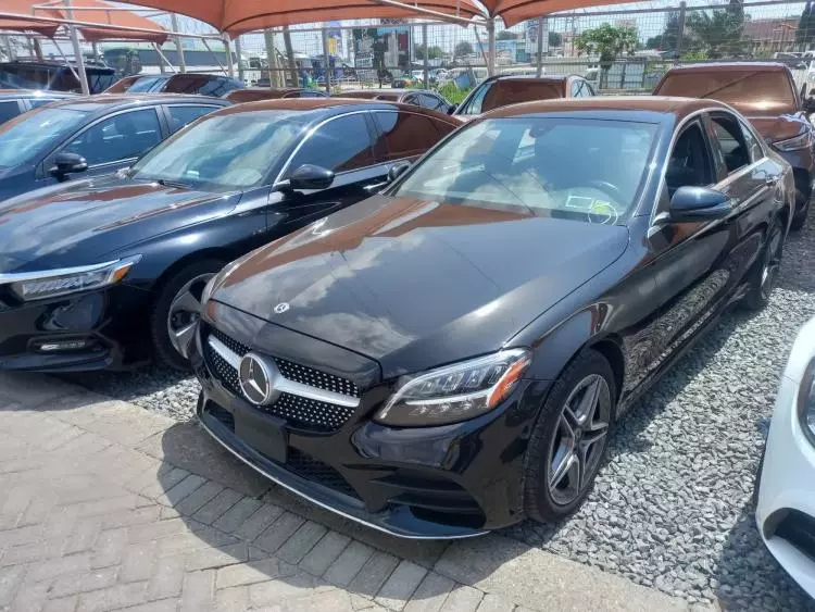 Mercedes-Benz C 300