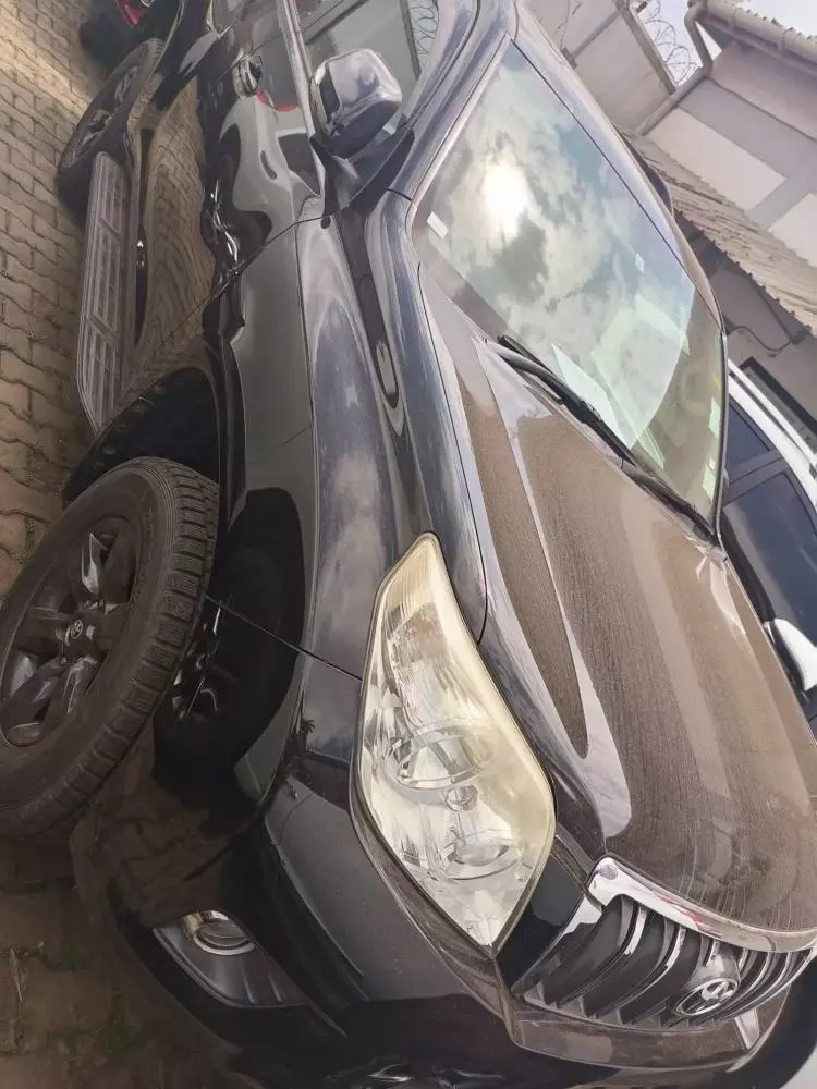 Toyota Landcruiser Prado