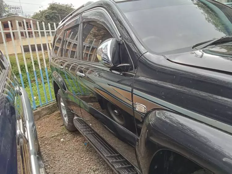 Toyota Landcruiser Prado