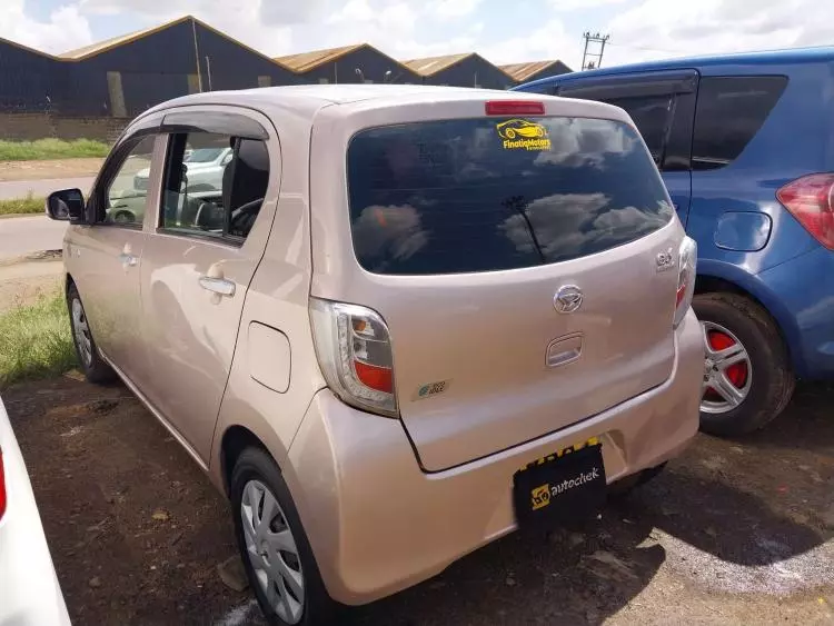 Daihatsu Mira