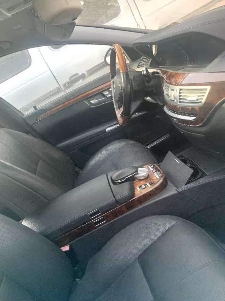 Mercedes-Benz S 550