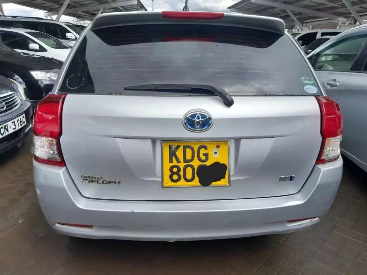 Toyota Fielder hybrid