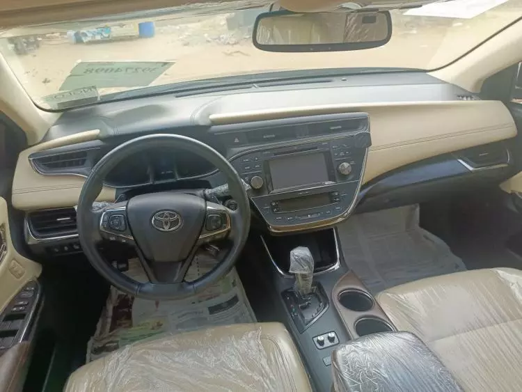 Toyota Avalon