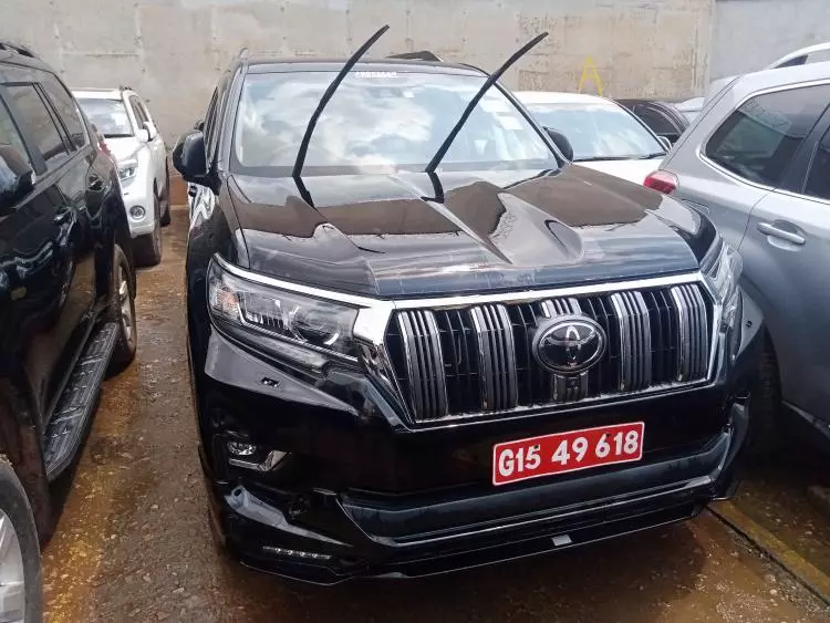 Toyota Landcruiser Prado