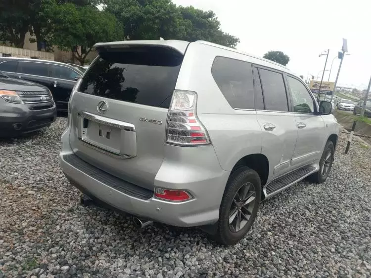 Lexus GX 460