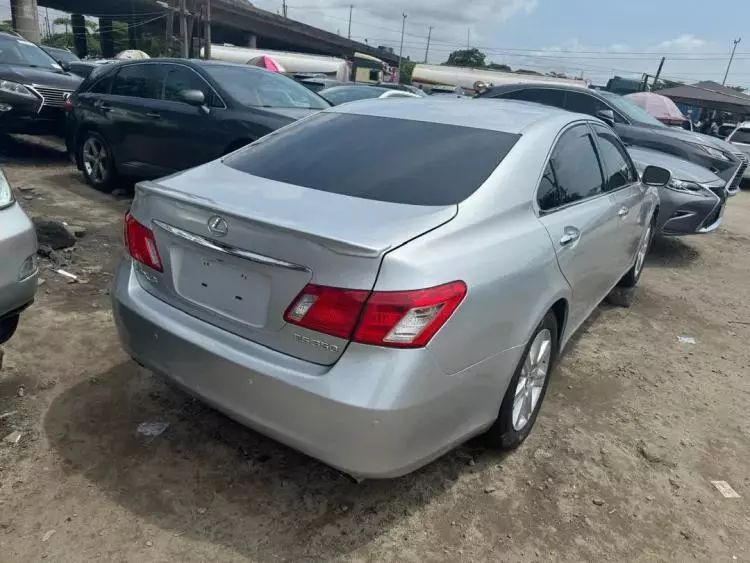 Lexus ES 350