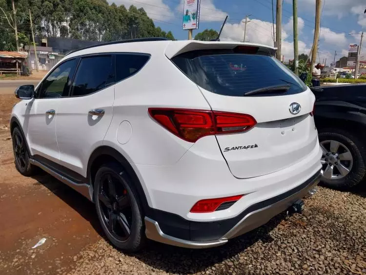 Hyundai Santa Fe