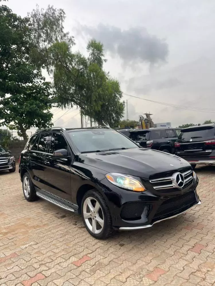 Mercedes-Benz GLE 350