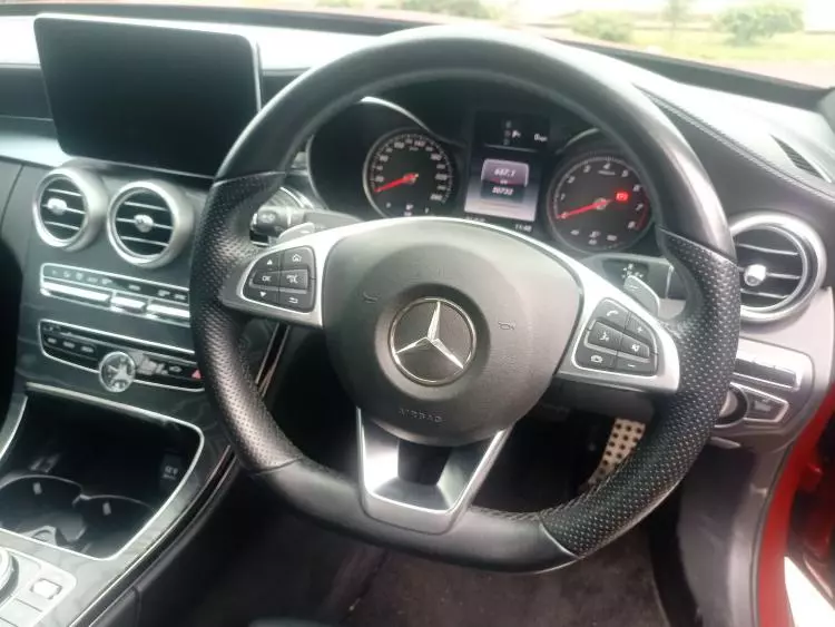 Mercedes-Benz C200