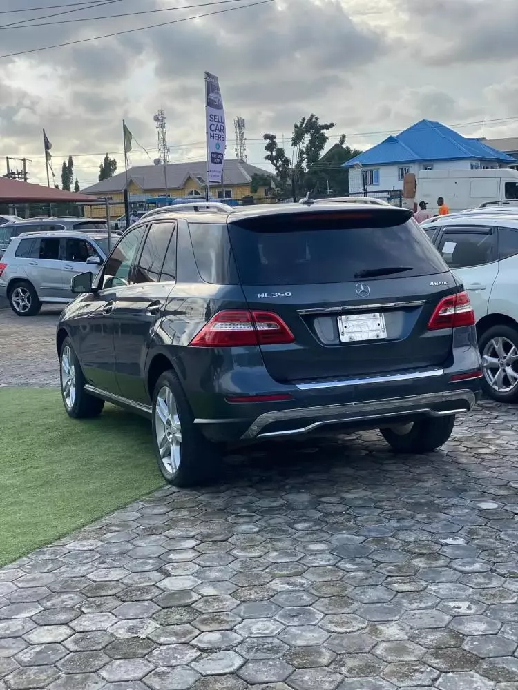 Mercedes-Benz ML 350