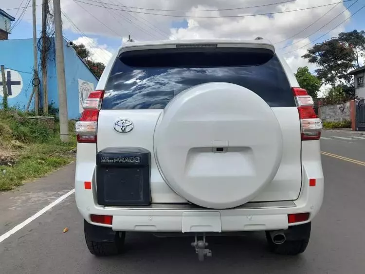 Toyota Landcruiser Prado