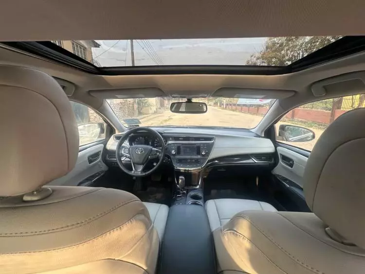 Toyota Avalon