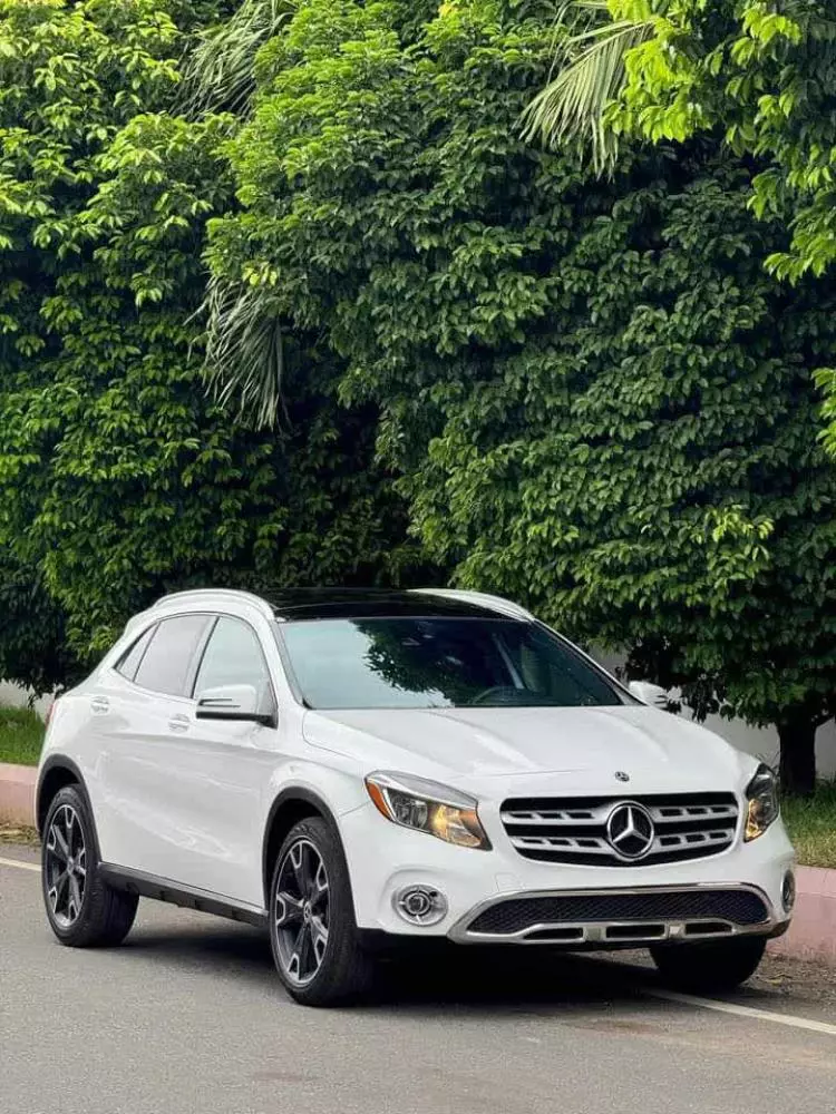 Mercedes-Benz GLA 250