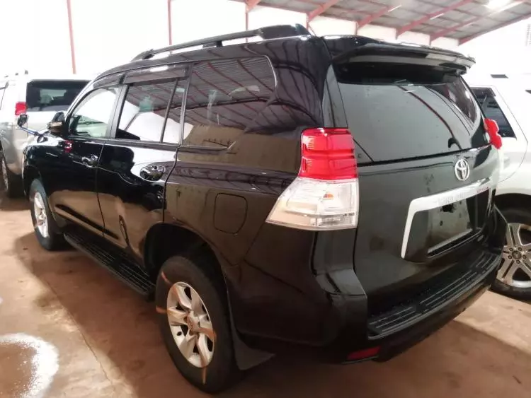 Toyota Landcruiser Prado