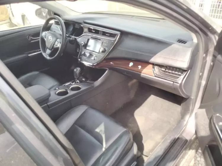 Toyota Avalon