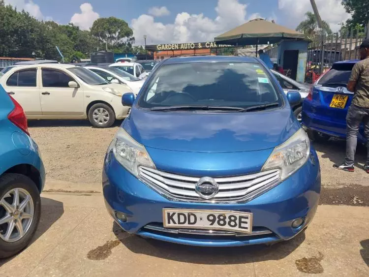 Nissan Note medalist
