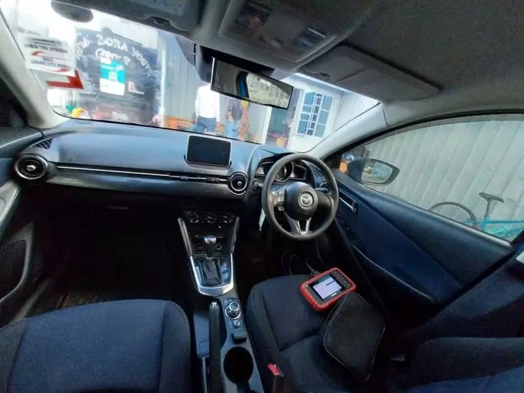 Mazda Demio