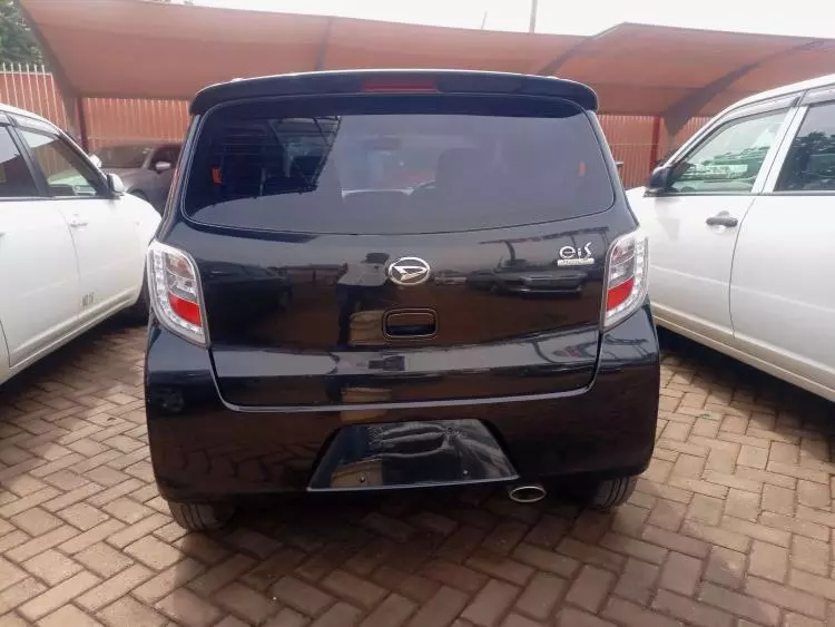 Daihatsu Mira 
